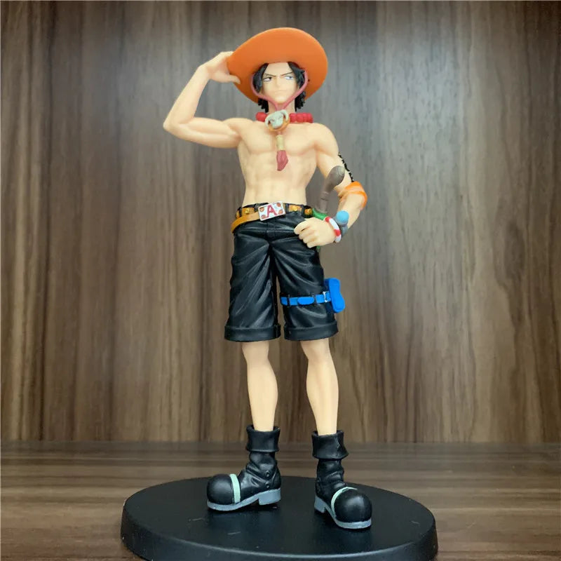 New One Piece Figure Ninja Nami PVC Figures OP Tama Luffy Yamato Kaidou Zoro Sanji Usopp Law Newgate Model Gift Toy