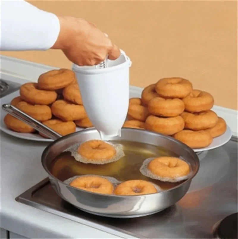 DIY Confectionery Pastry Baking Tools Donut Maker Dispenser  Donut Making Artifact Creative Dessert Gadget Bakeware Cooking Tool Main image