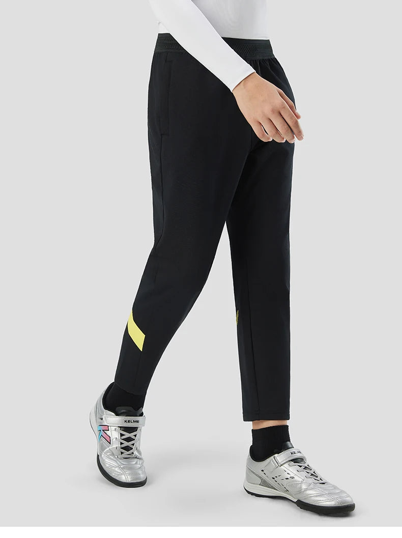 Kelme Kids' Fleece-lined Sports Pants Football Training Pants Casual Fitness Running Pants Warm Windproof Stretch Long Pants