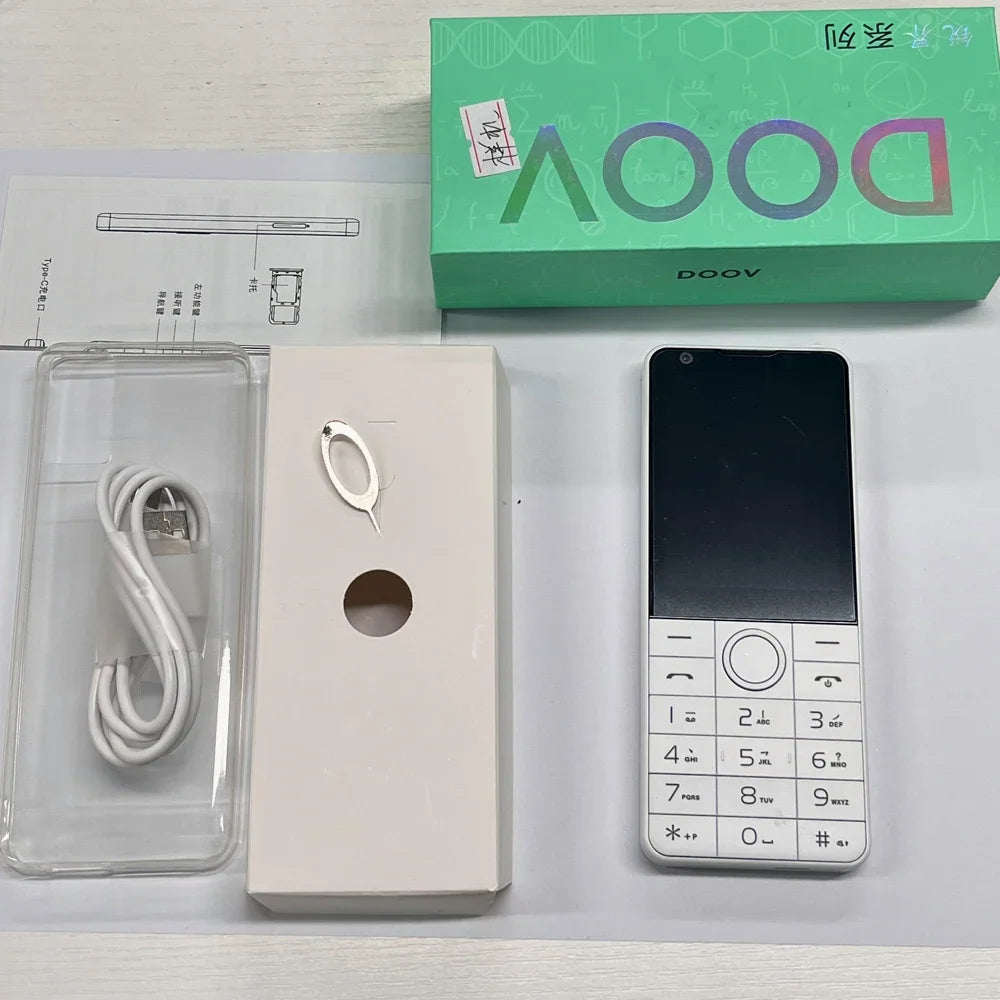DOOV R77 Pro 4G Smart Touch Screen 2.8“ 3GB+32GB Android 5MP Camera Whatsapp Russian Multilingual Keyboard Smart Button Phone
