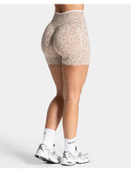 Quick drying seamless yoga shorts for women, high waisted, hip lifting, abdominal tightening, running and fitness pants