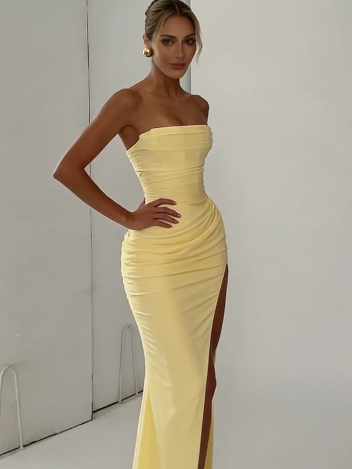 Women Solid Pleated Sexy Strapless Dress Lady Chic Off-shoulder Backless High Waist Split Dresses 2026 New Evening Party Gown Main image