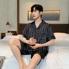 New men's summer summer thin ice silk short-sleeved shorts pajamas teenagers can wear a home service suit